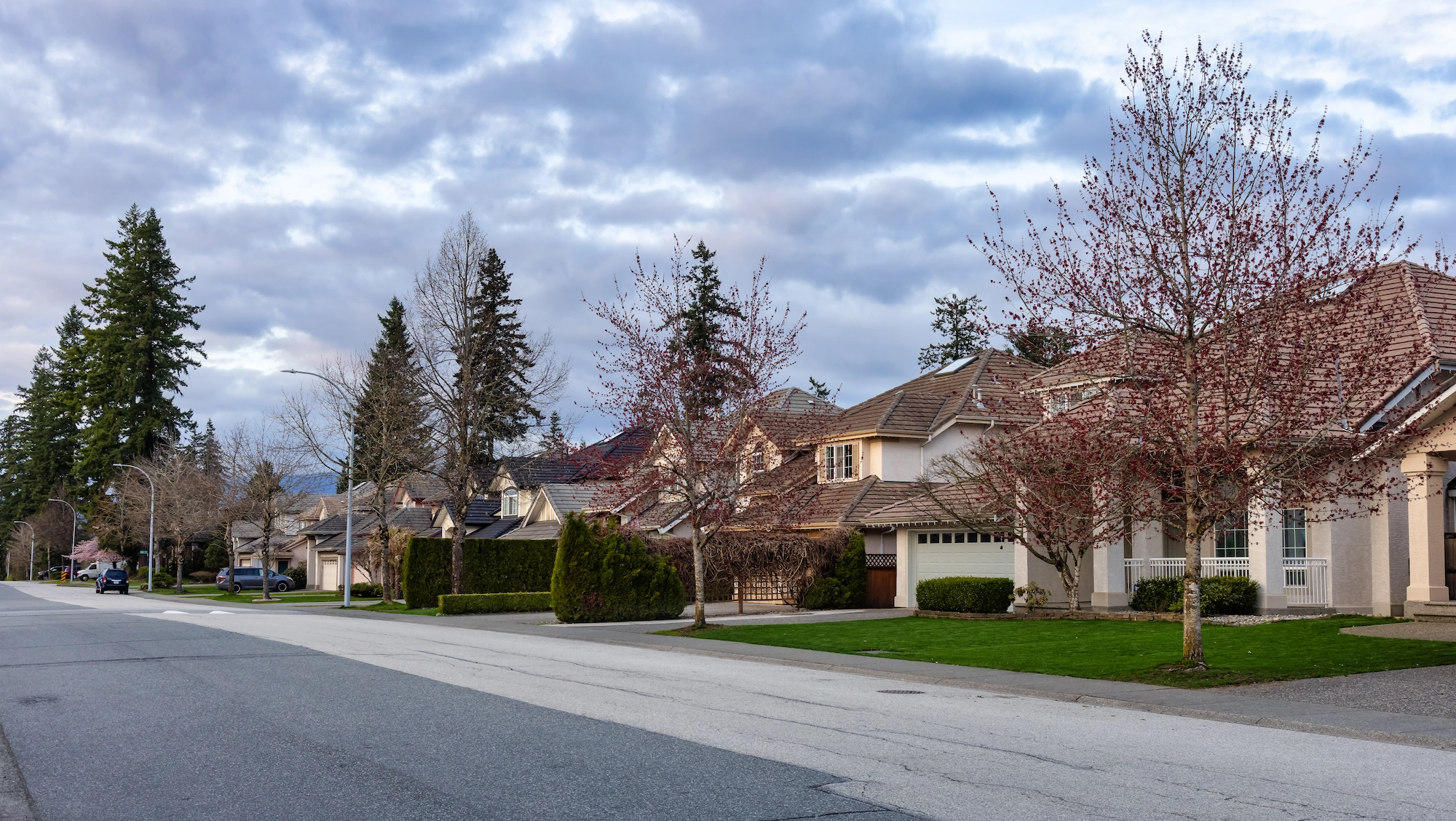 8 Units vs. 9 Units: The Overlooked Regulatory Threshold for Housing in Edmonton