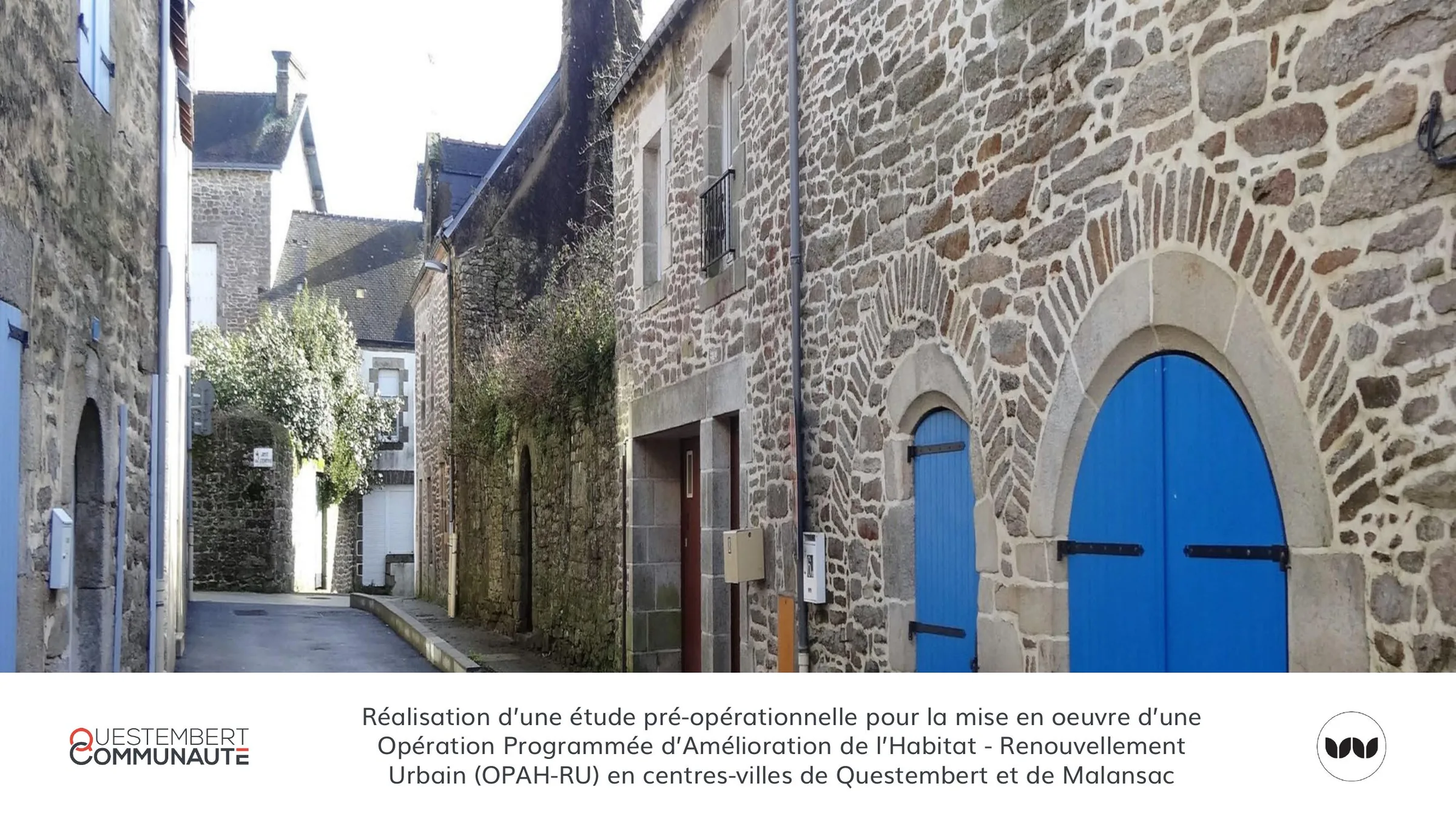 Ruelle du centre ancien de Questembert, pierre et façades traditionnelles