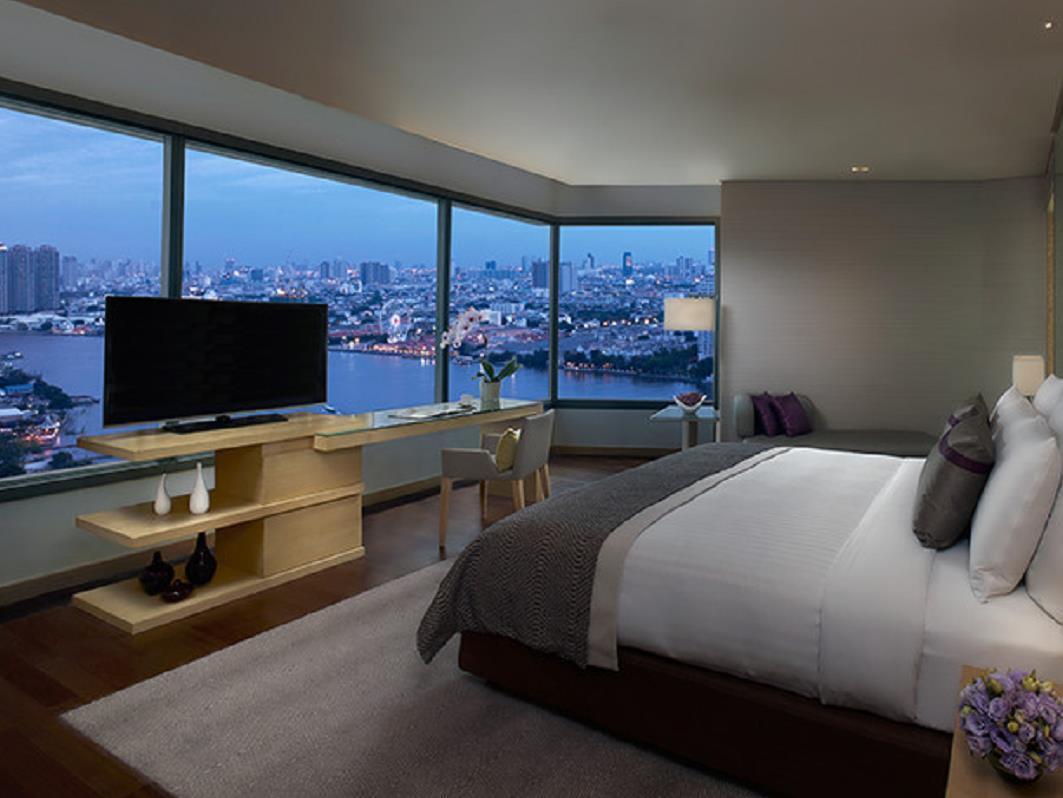 subject/scene: fine dining experience