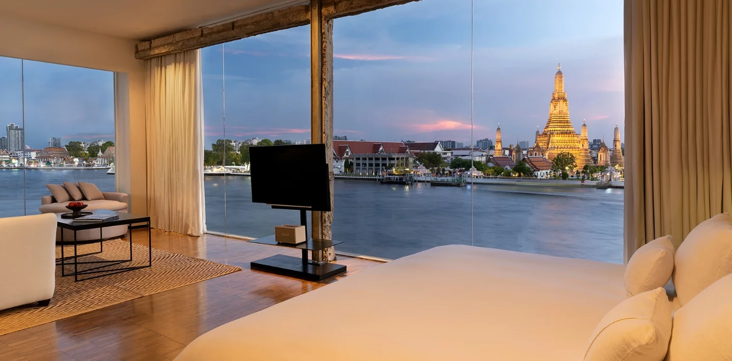 subject/scene: fine dining experience