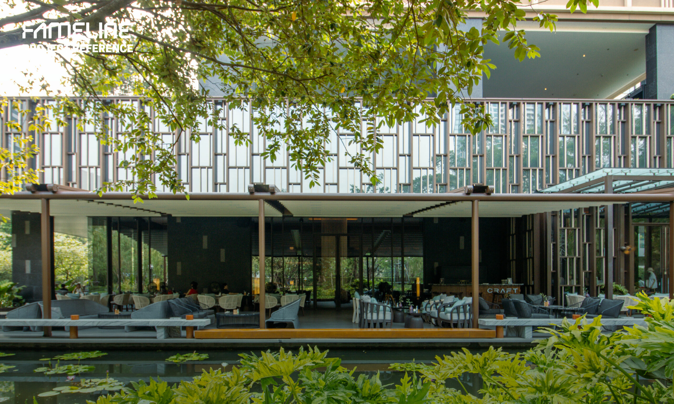 subject/scene: fine dining experience