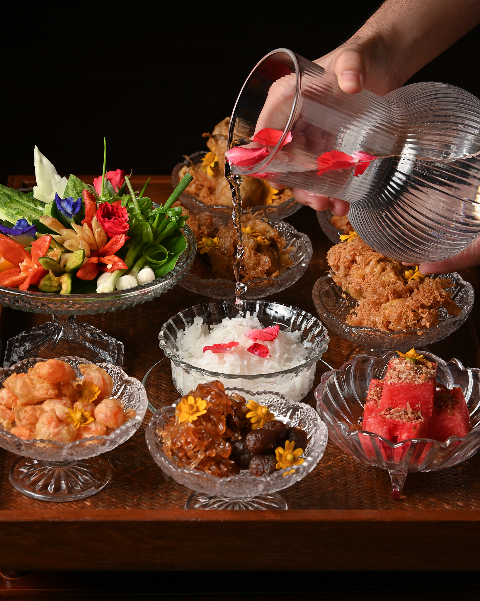 subject/scene: fine dining experience