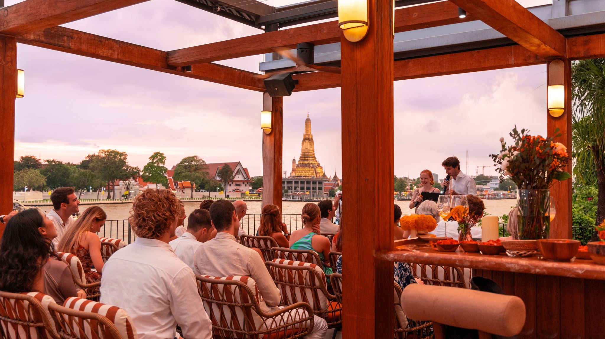 subject/scene: fine dining experience