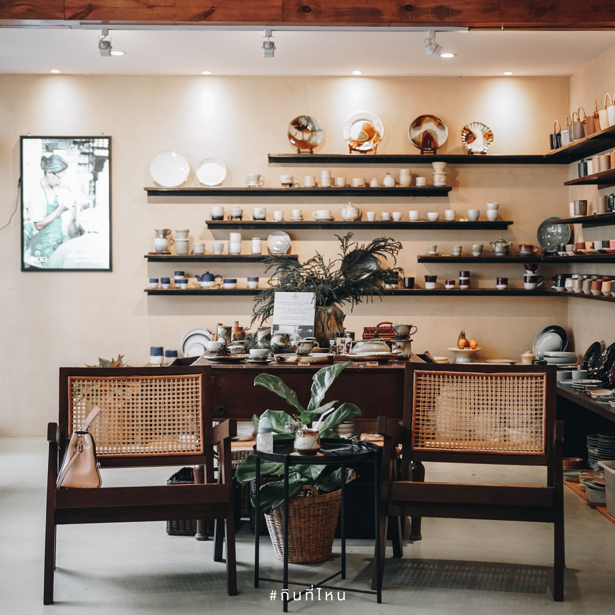 subject/scene: fine dining experience