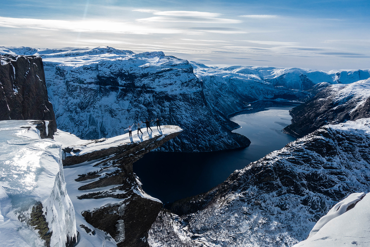 Winter hike on Trolltunga