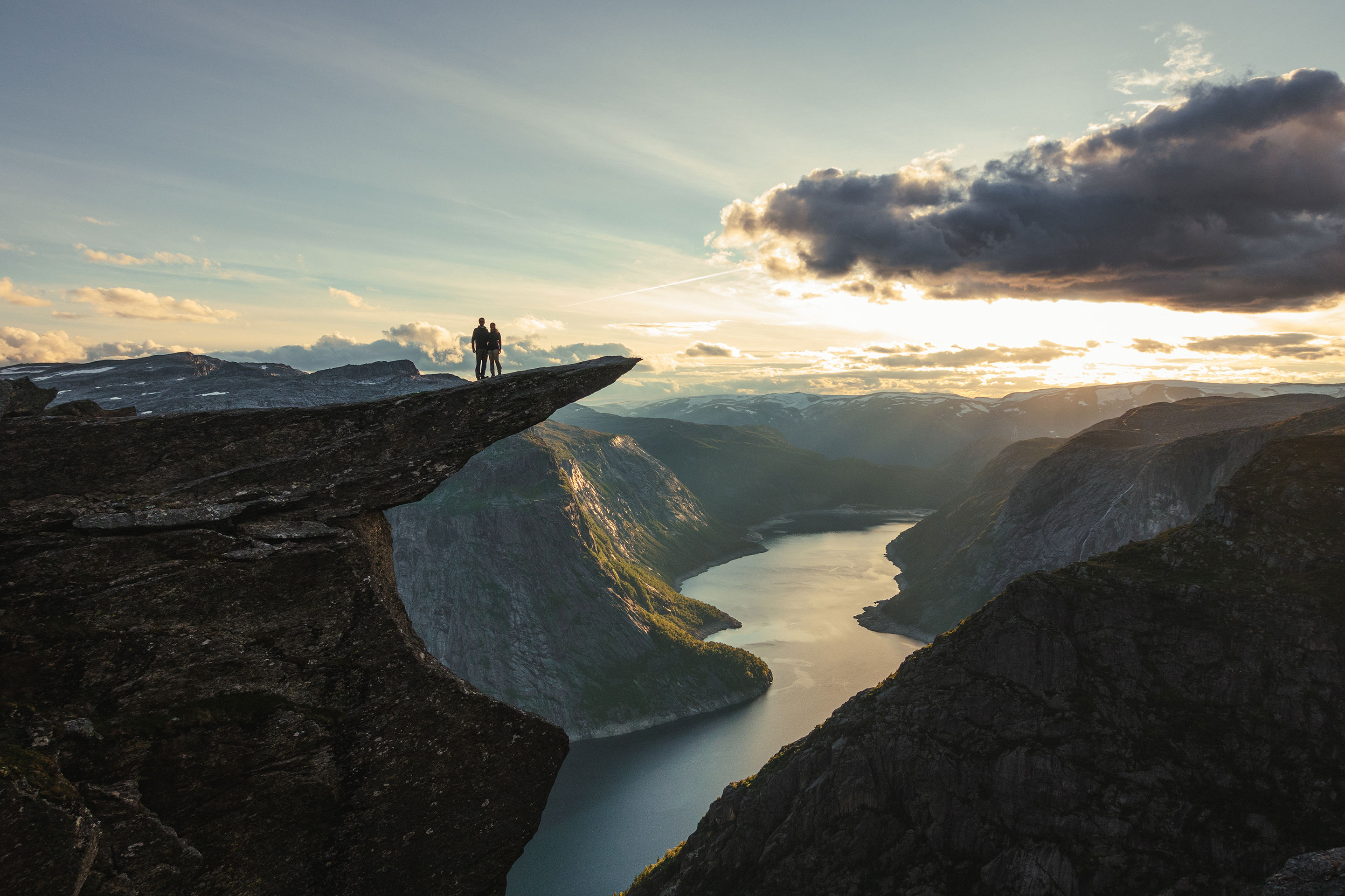 Trolltunga Sunset-Sunrise Summer