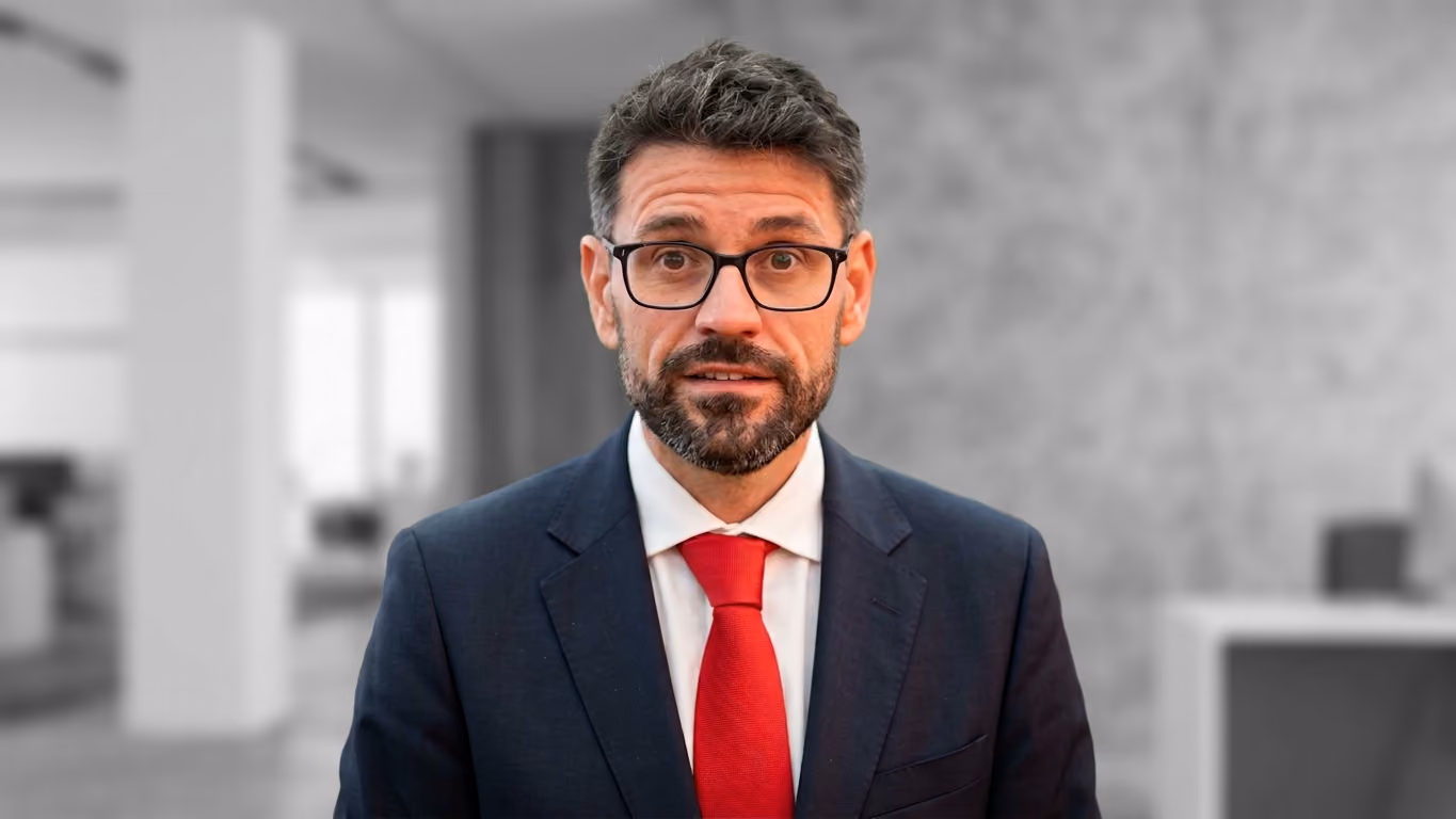 Santiago-Gonzalez-MasOrange