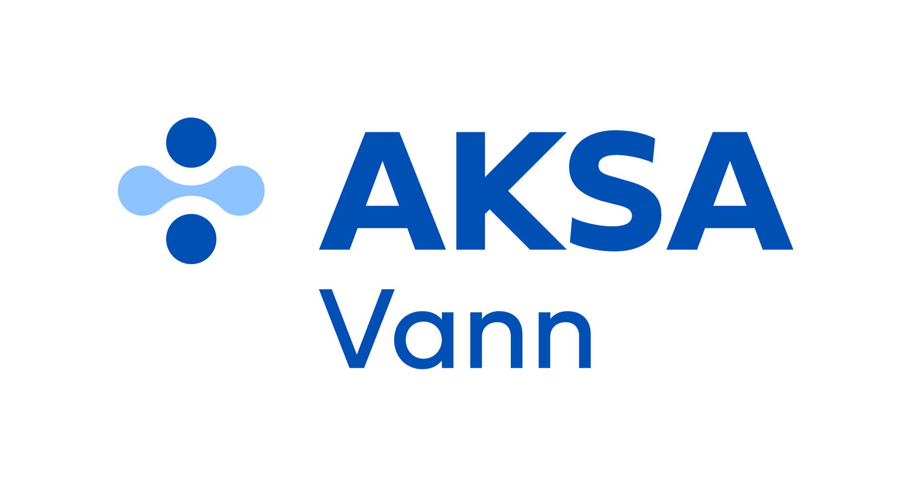 Logo med to mørkeblå sirkler vertikalt justert og en lyseblå bølgete form mellom dem, til venstre for teksten AKSA i store mørkeblå bokstaver og Vann i mindre blå bokstaver under.