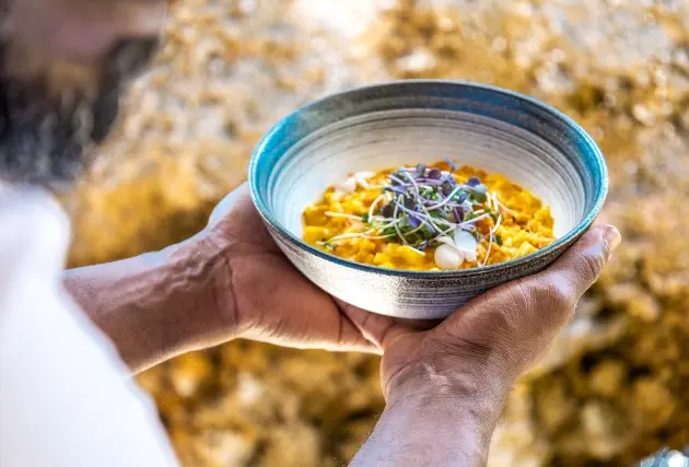 Plat signature du restaurant Le Zawag à La Créole Beach Hôtel & Spa, cuisine créative en bord de mer