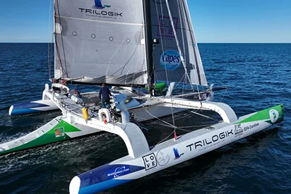 Sortie en mer en trimaran TRILOGIK proposée par La Créole Beach Hôtel & Spa.