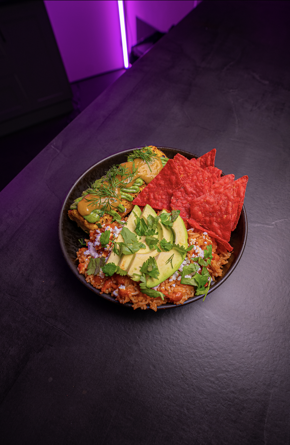 GRILL BONANZA | SIMON KAFI BBQ BURRITO BOWL WITH ELOTES 