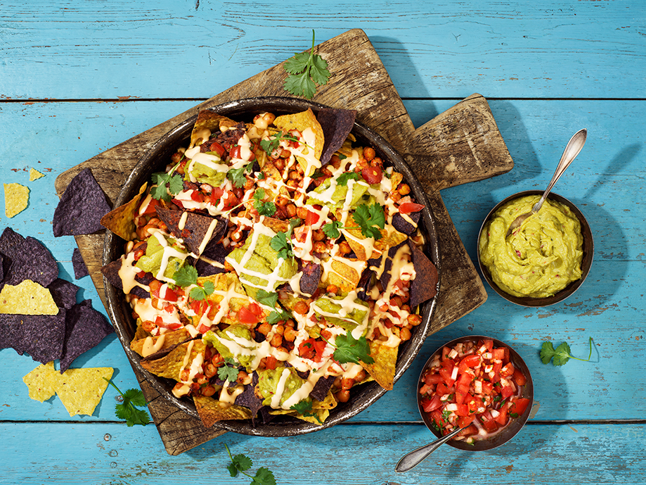 EL TACO TUESDAY | DIRTY NACHOS WITH ROASTED HOT CHICKPEAS
