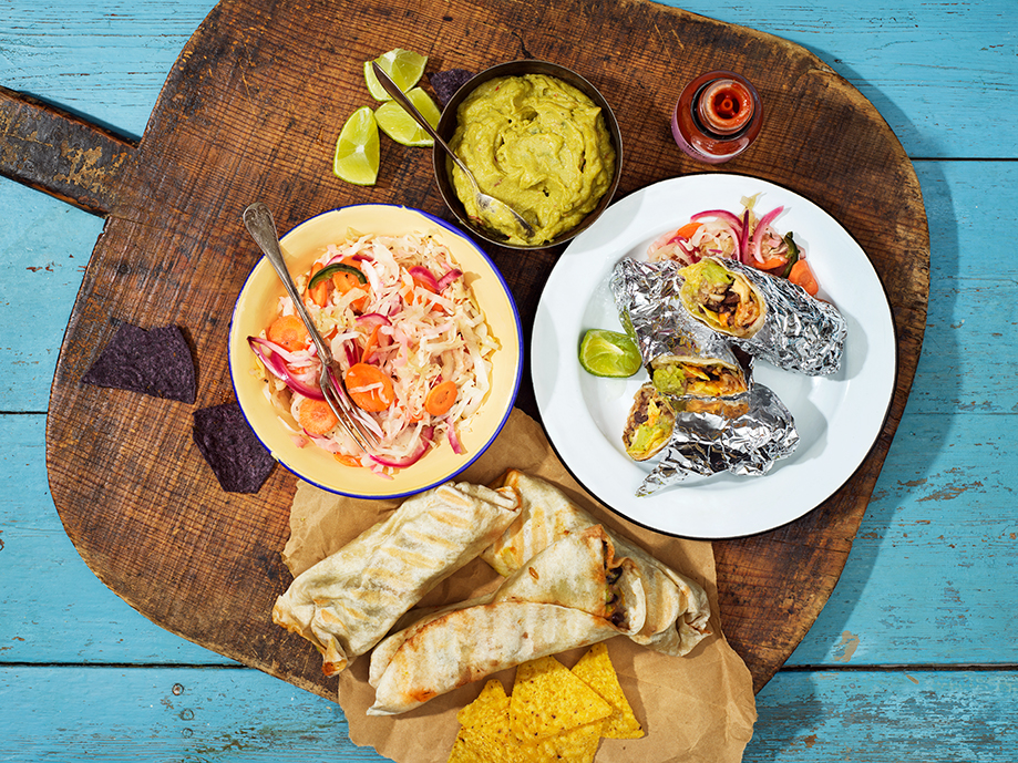 EL TACO TUESDAY | FLAMING BURRITOS