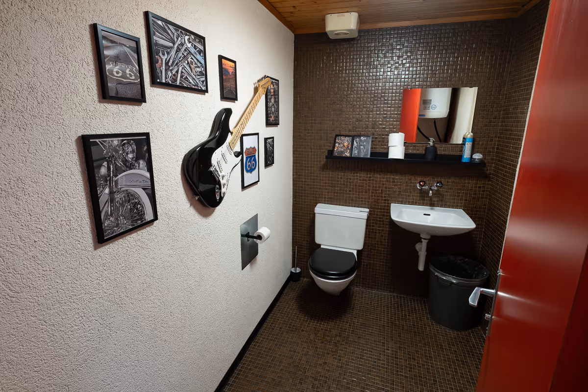 image of an industry conference (for a ai marketing tech company)