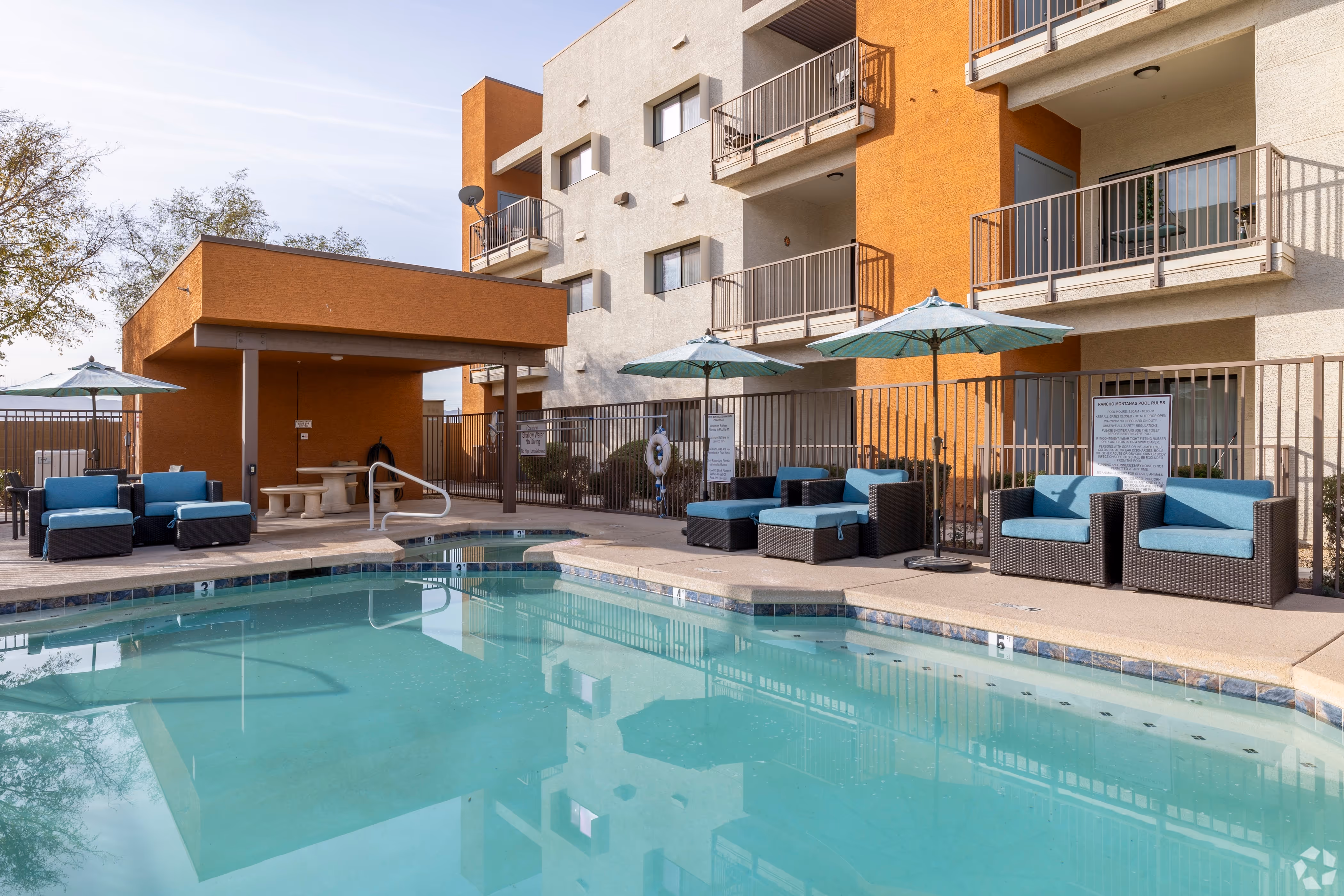 Pool and outdoor area