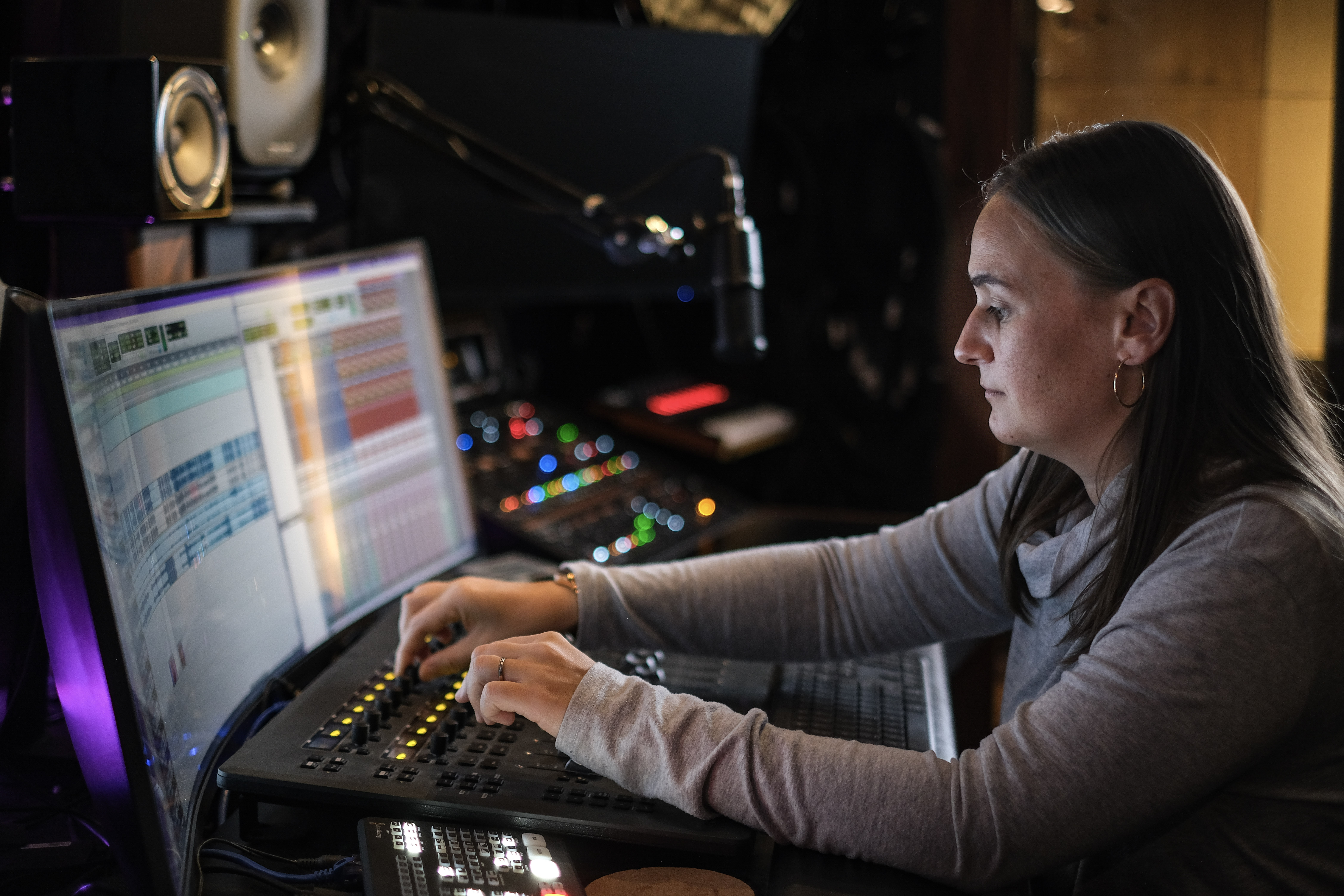 Morgane Chambrin in a studio