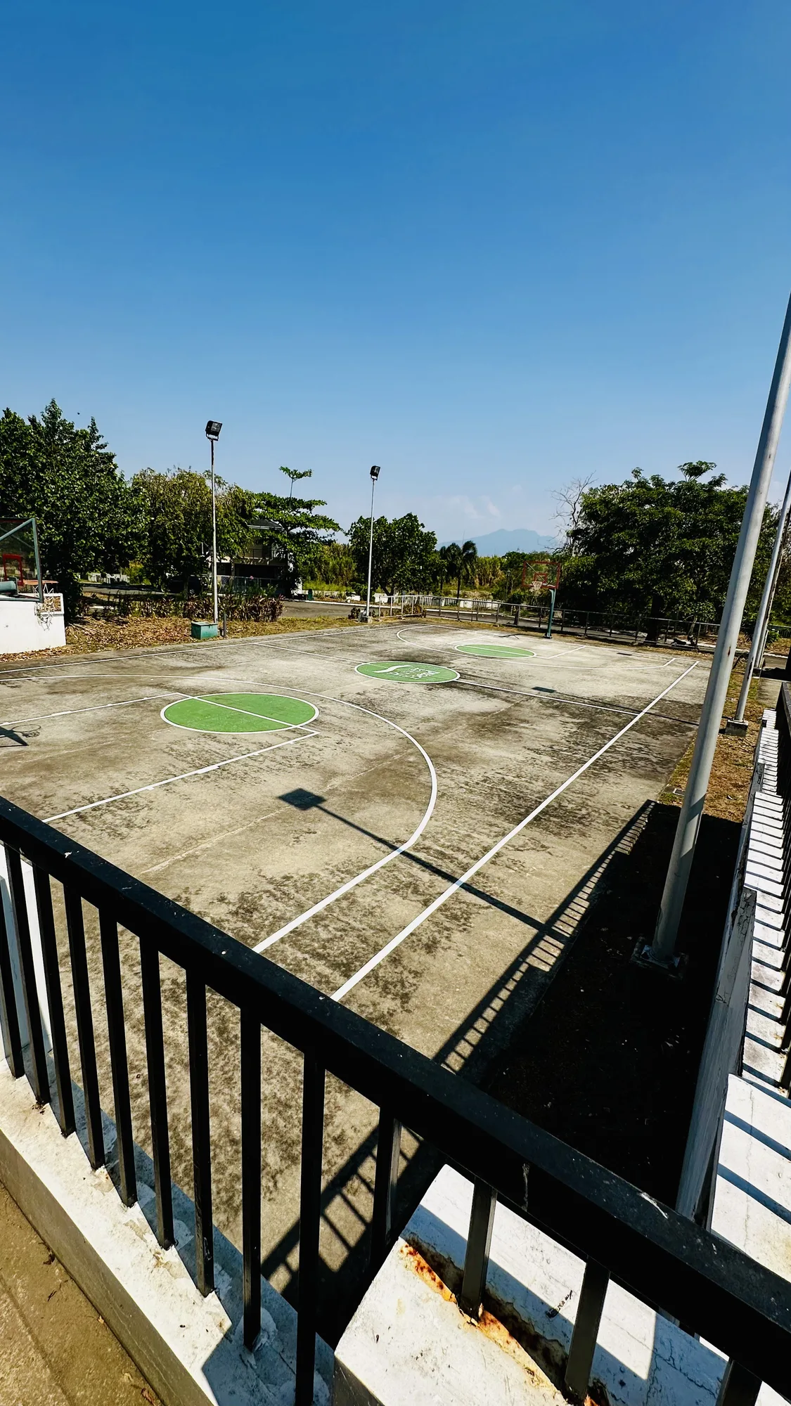 Santa Rosa, Laguna, Singapore