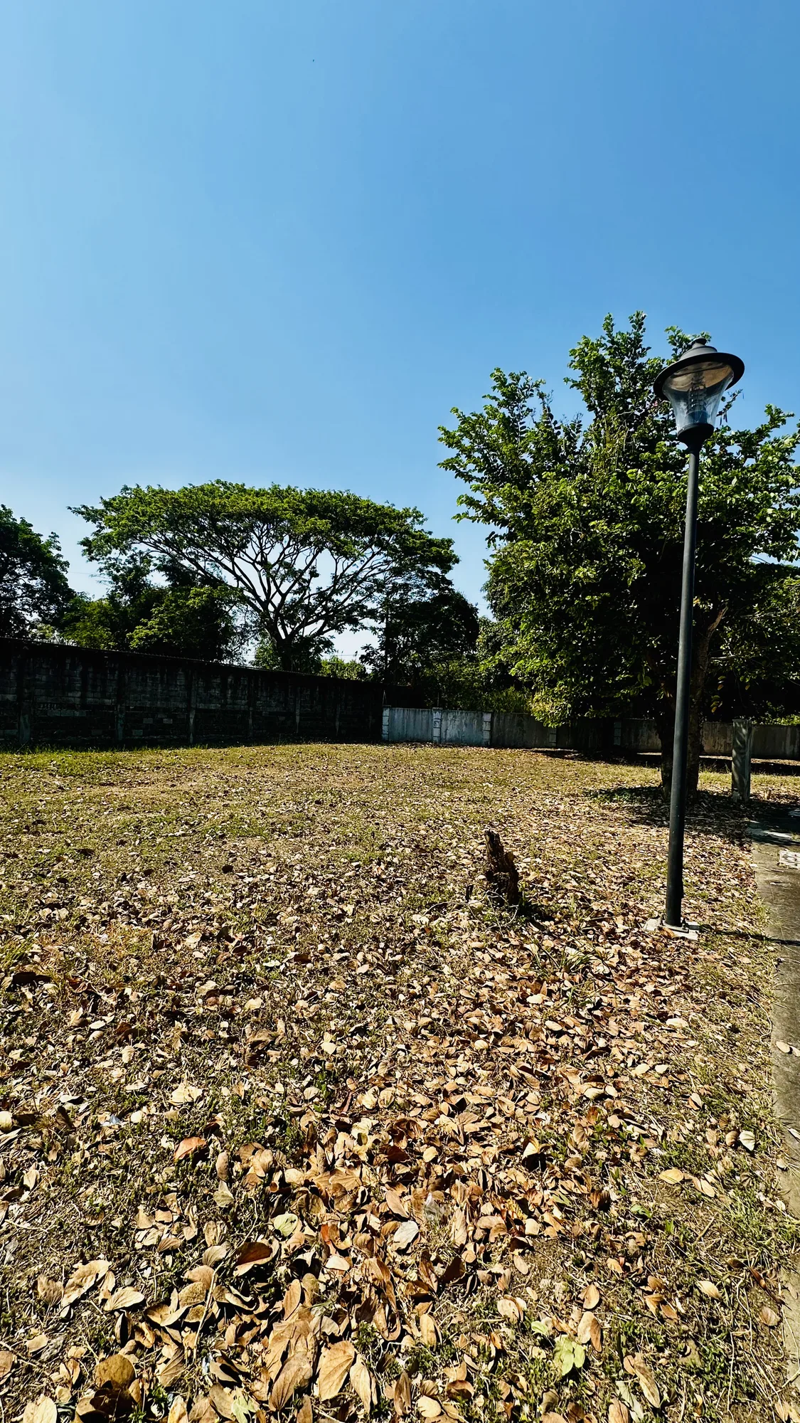 Santa Rosa, Laguna, Singapore