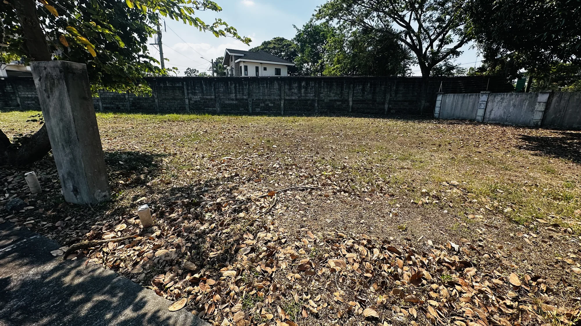 Santa Rosa, Laguna, Singapore