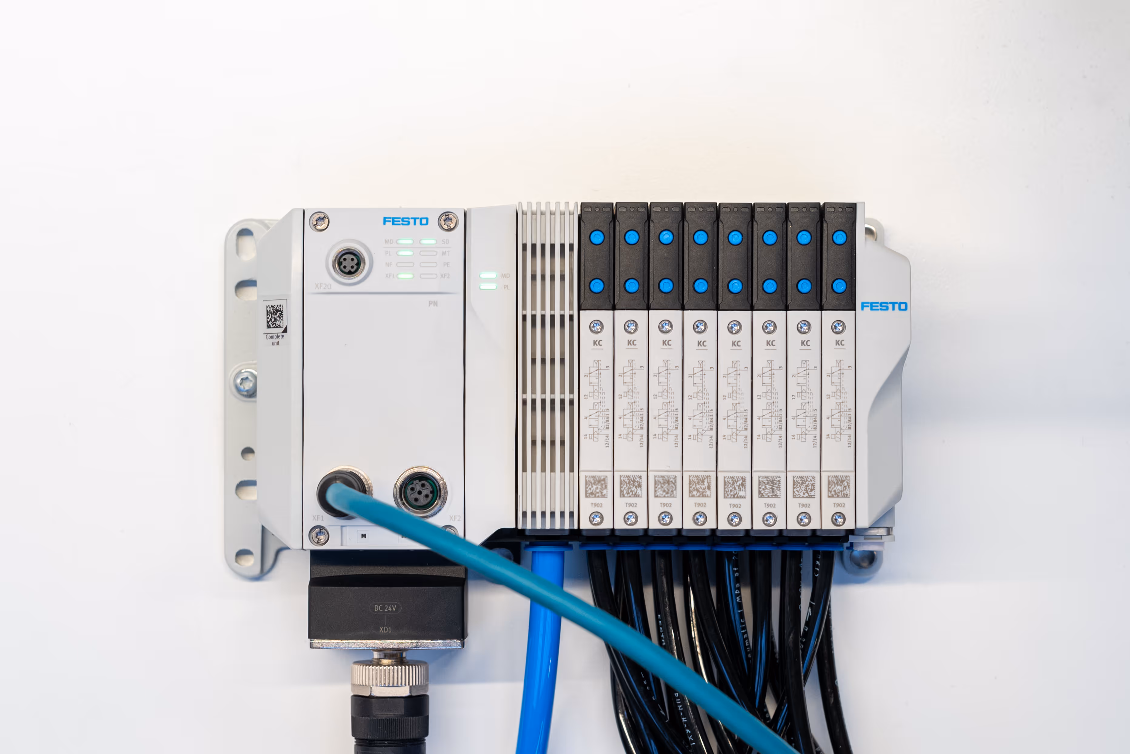 Numerous vacuum tubes connected to a vacuum controller