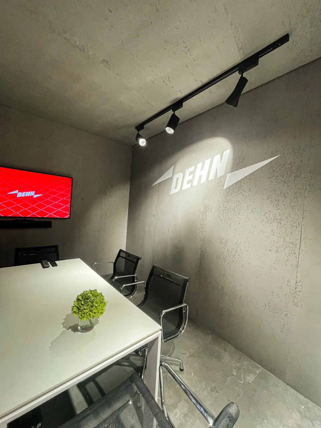 Dehn – Stark im Auftritt. Vielseitig im Einsatz.