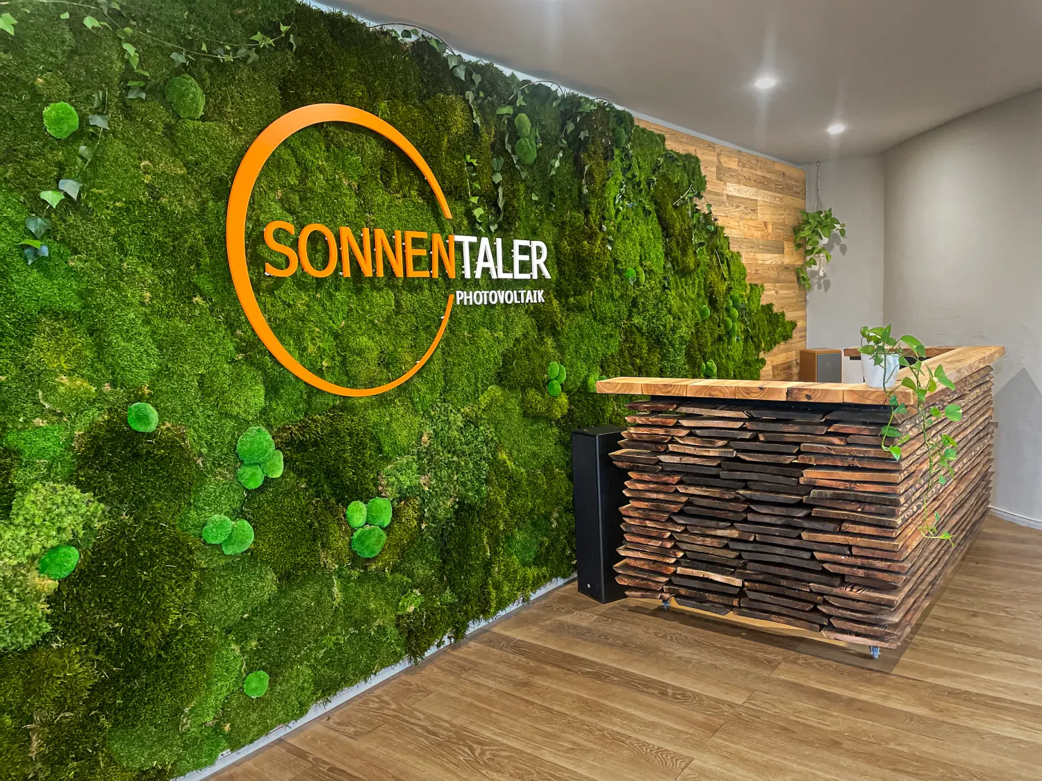 Sonnentaler – Natürliche Akzente im Konferenzraum.