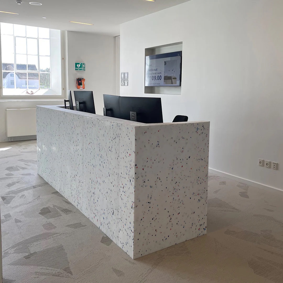 Mobiliario de oficina de plastico reciclado