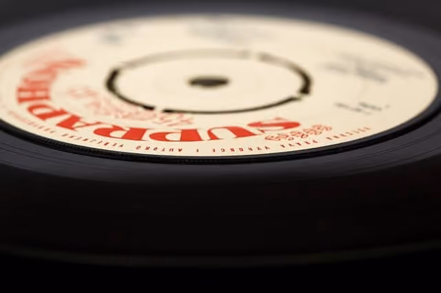 records-21050_640