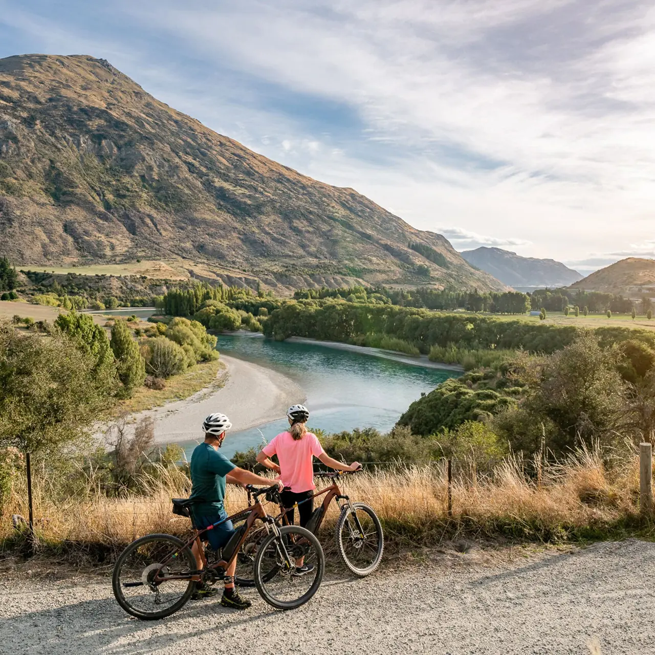 Cycling around the trails near Kawarau Heights