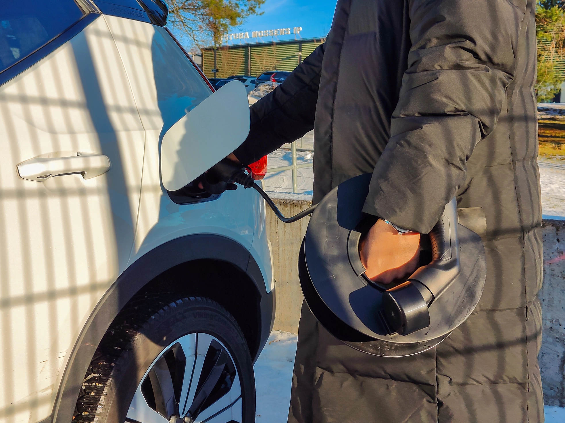 Ordning på laddkabeln: 7 tips + smarta lösningar från Vinda