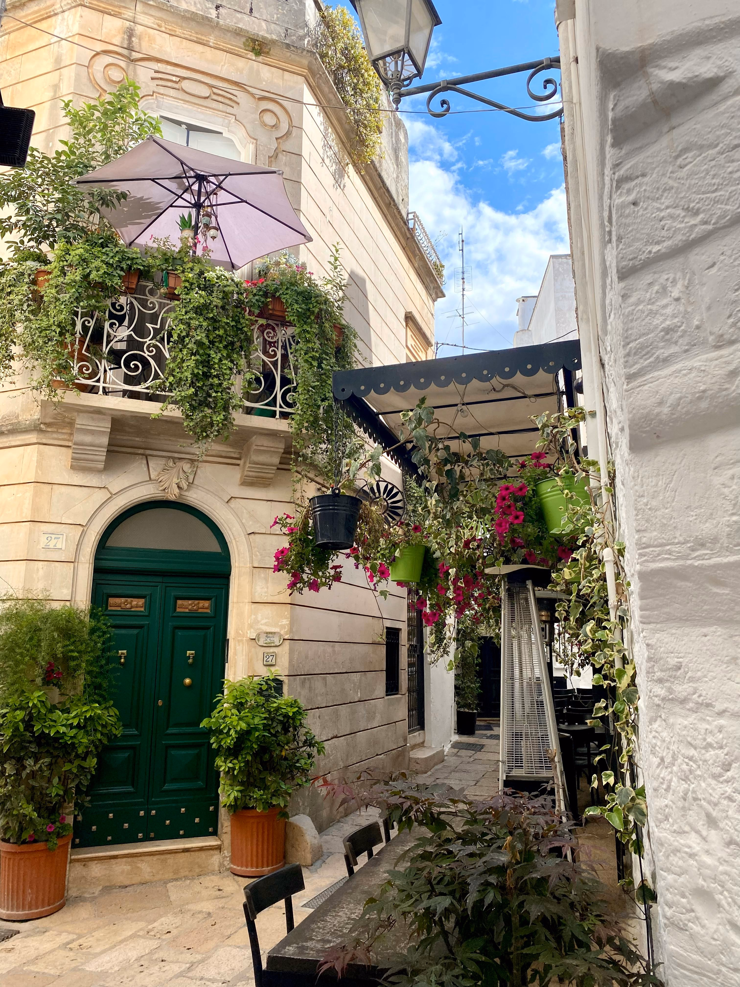Welcome to Completely Italy, the new home of Long Travel.