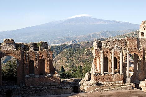 16 Jun 27 - Taormina, Sicily