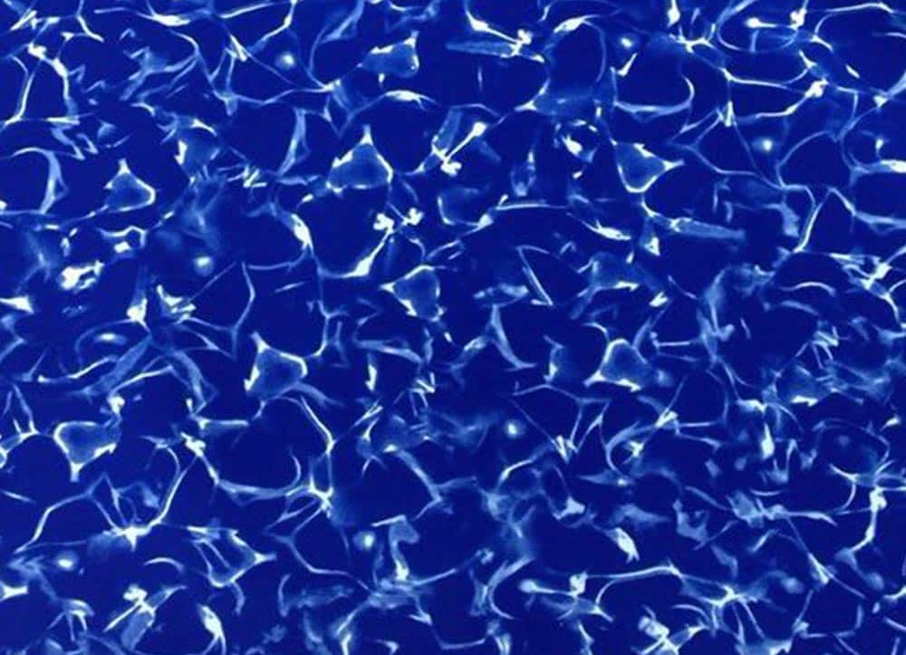 Mystic Light Blue Latham vinyl pool liner installed by High Tide Pools & Spas, Cincinnati OH