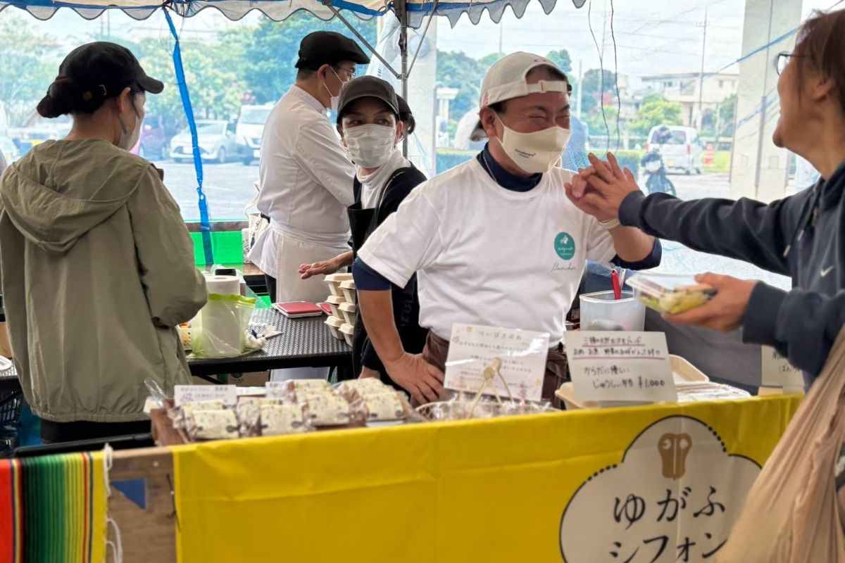 image of community event (for a auto dealership) - prompt 4