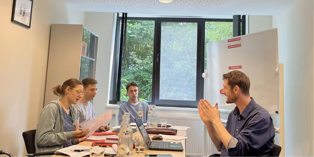 Intensieve taalcursussen voor jonge volwassenen