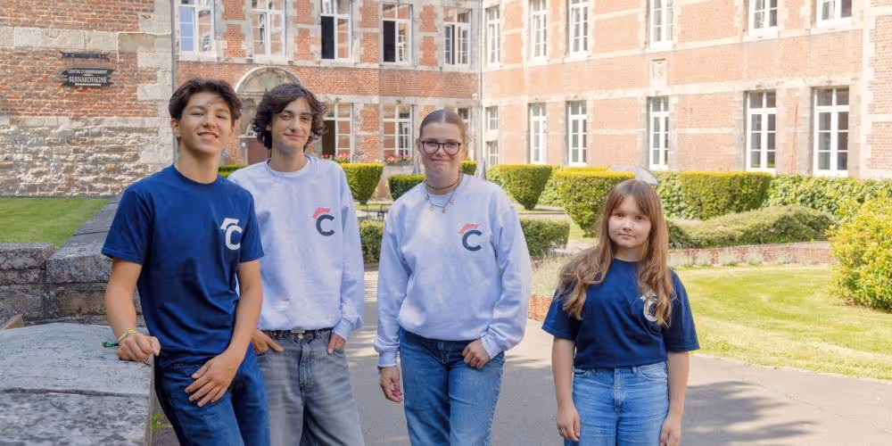 Intensieve zomertaalcursus voor tieners