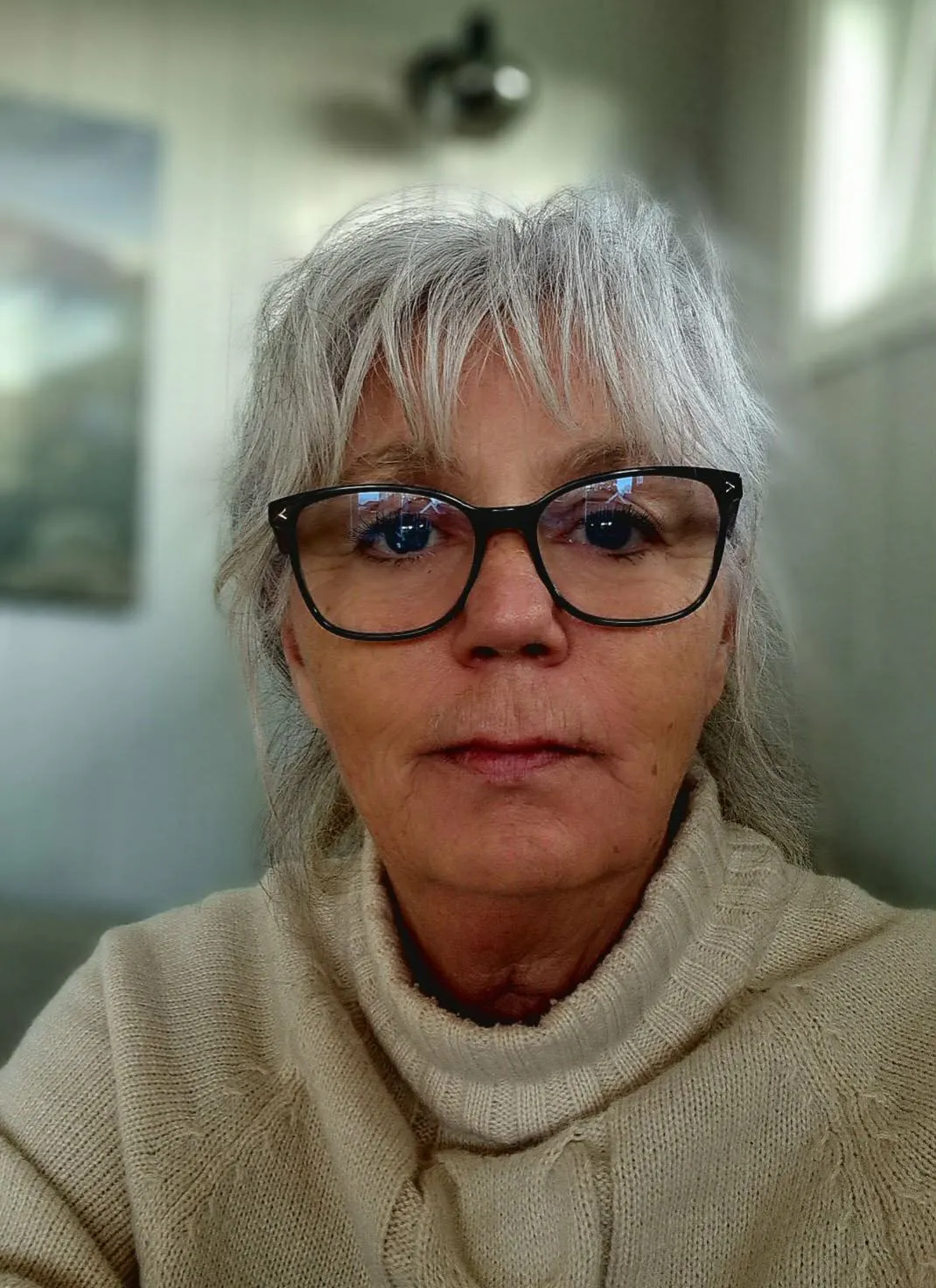 Anne Berit Lauvstad. Administrasjon.