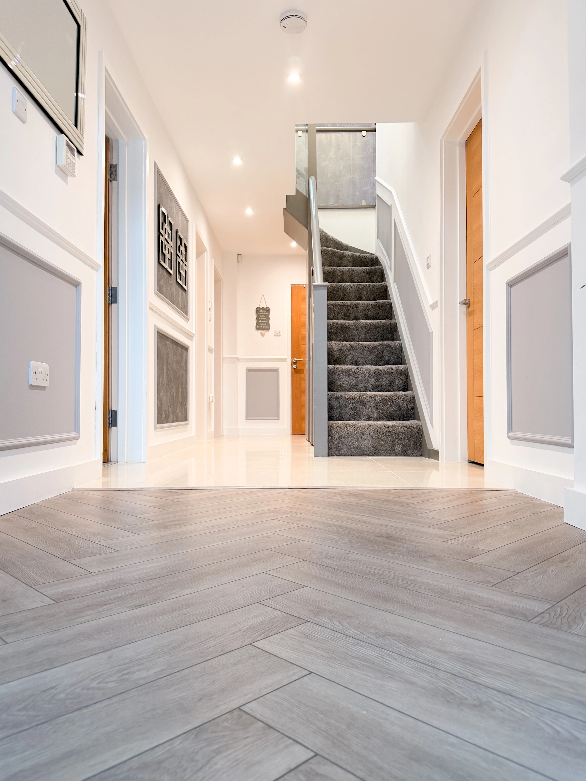 Staircase from the point of view of the front door