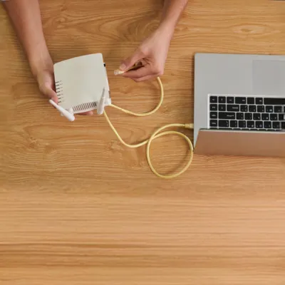 Ligando roteador no notebook.