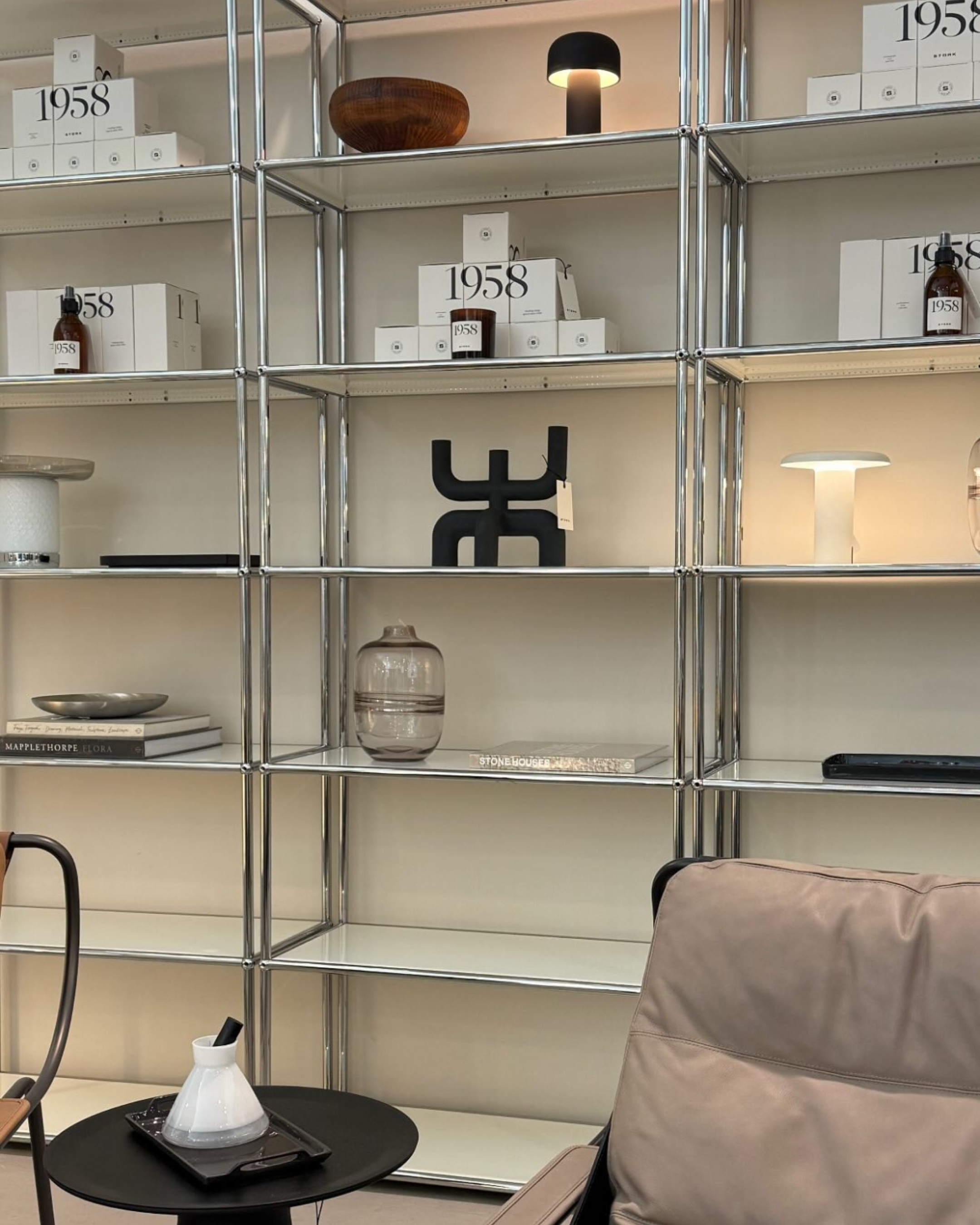Langfristige Markenführung für ein Familienunternehmen im Wandel. Brand Design und Markenstrategie für STORK Interior durch gold&kind.
