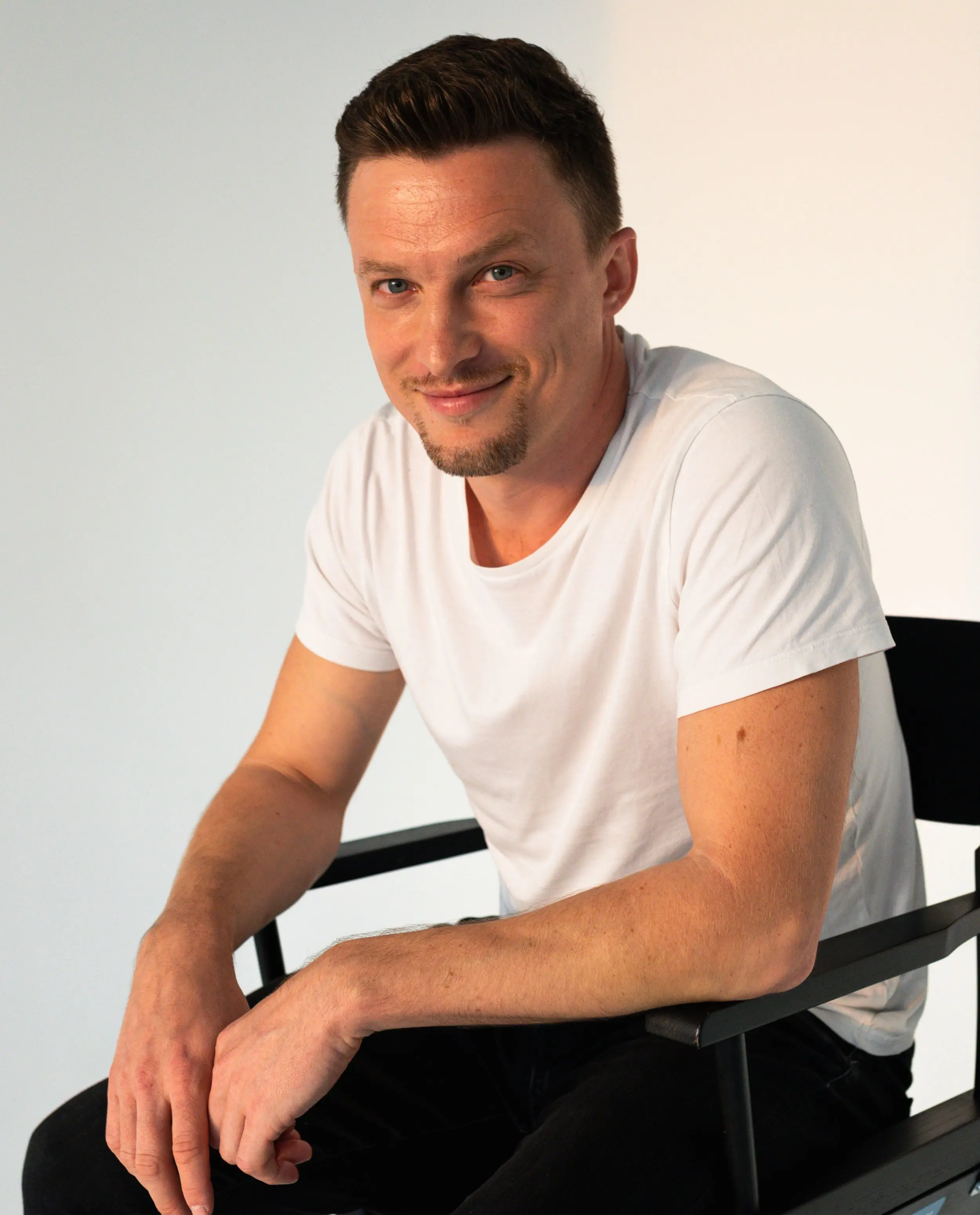 Засновник школи Олександр Чорний