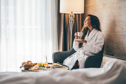 Curating Loyal Guests for Your Hotel: A Comprehensive Guide article featured image