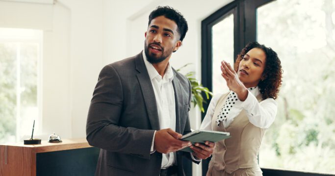 Balancing Automation with the Human Touch in Hospitality article featured image