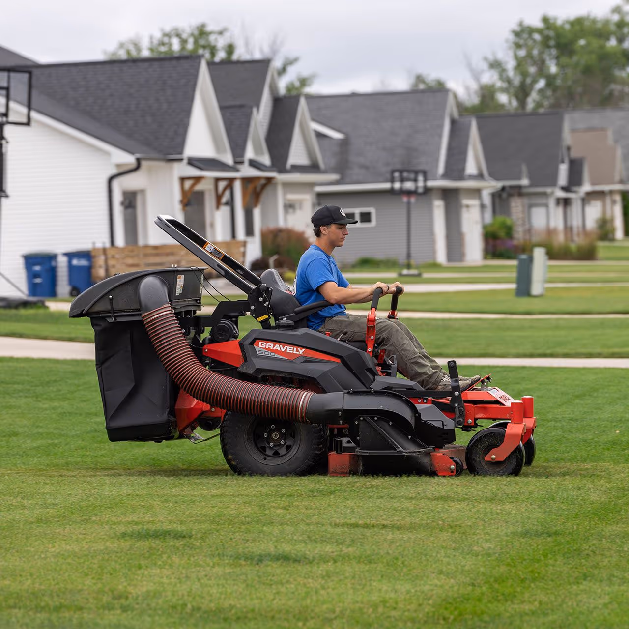 Lawn maintenance crew near me in Brown County Wisconsin