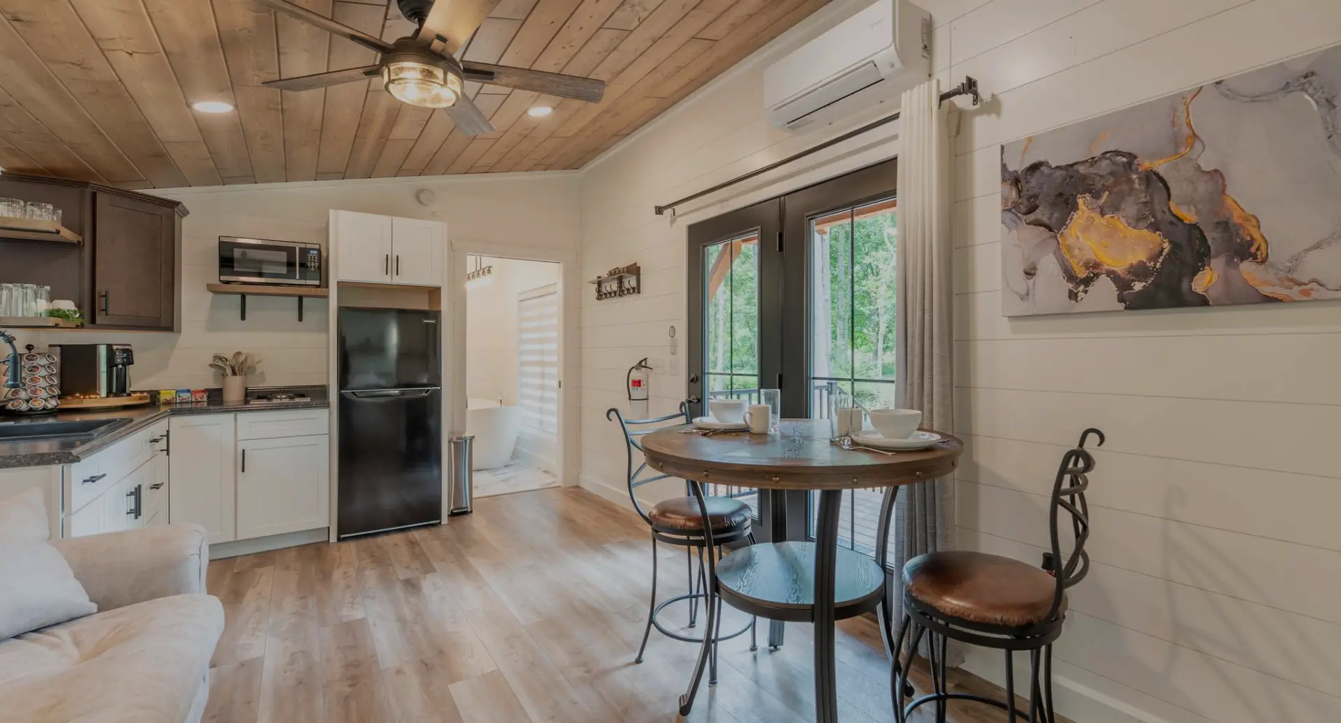 rental home with cozy kitchen and dining table