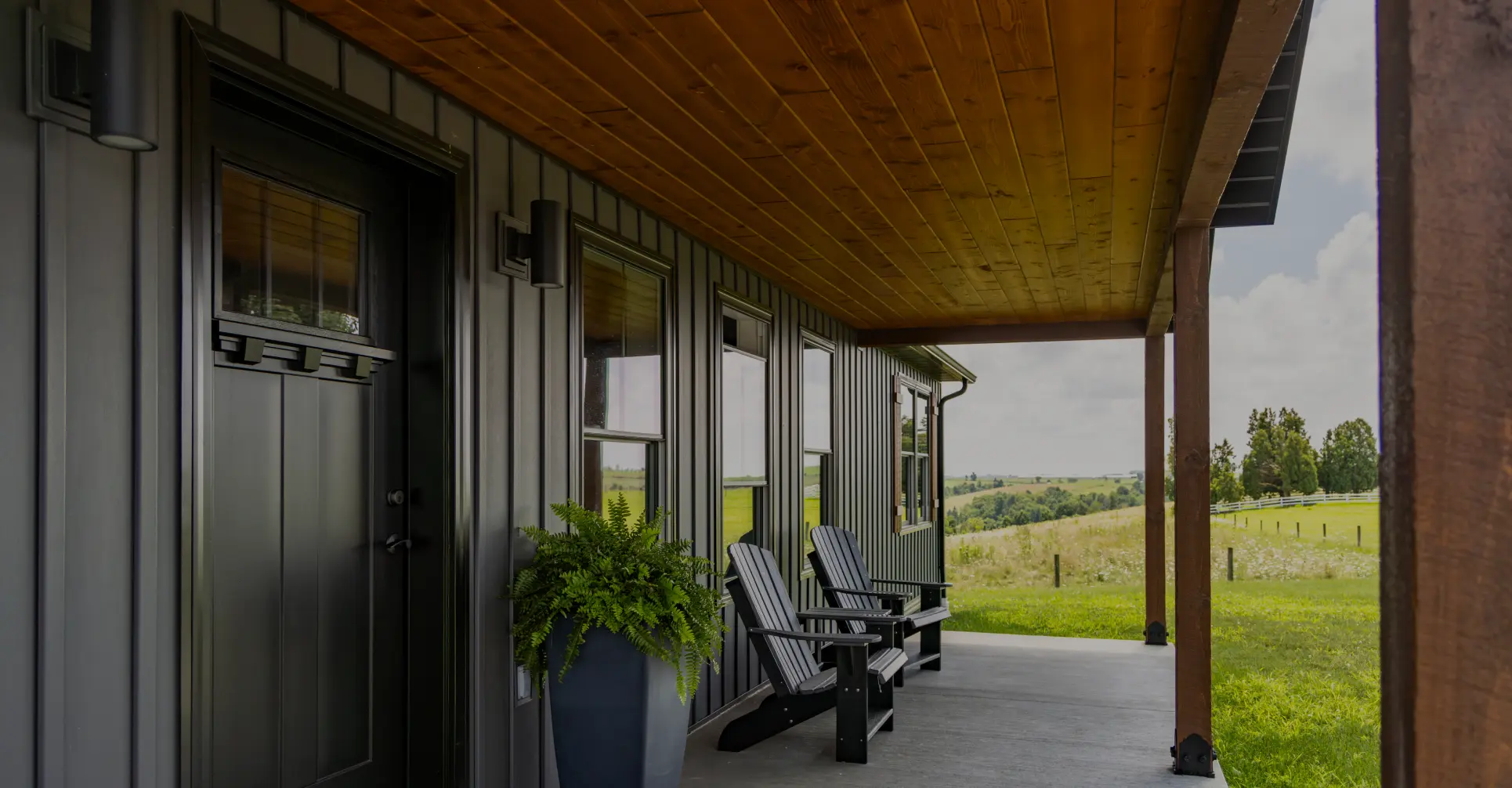 modular home front porch with overlay