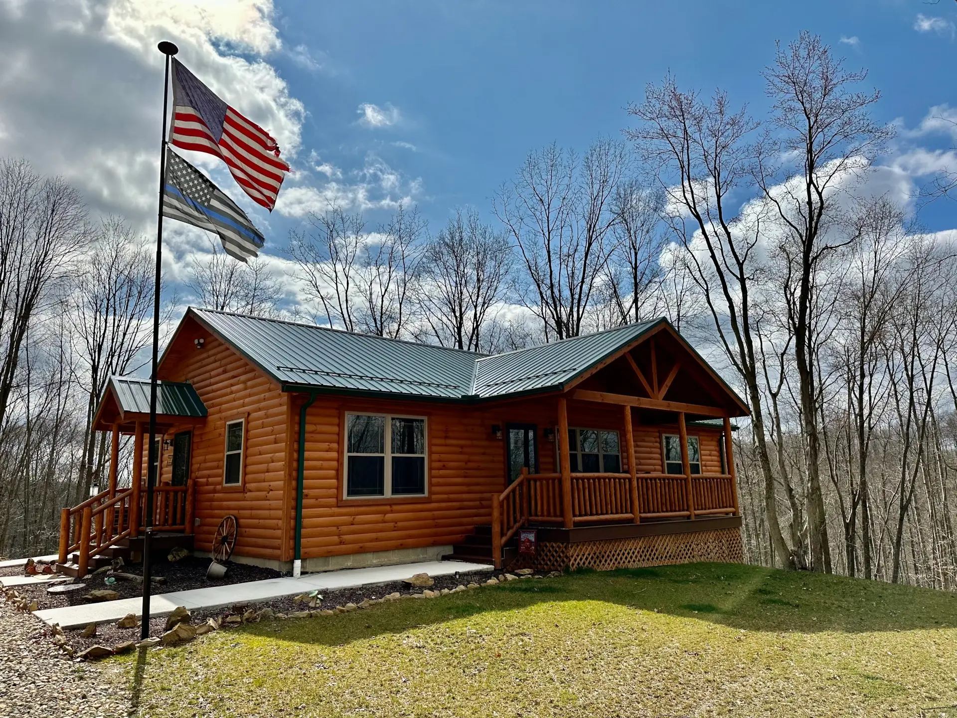 valley view modular home front