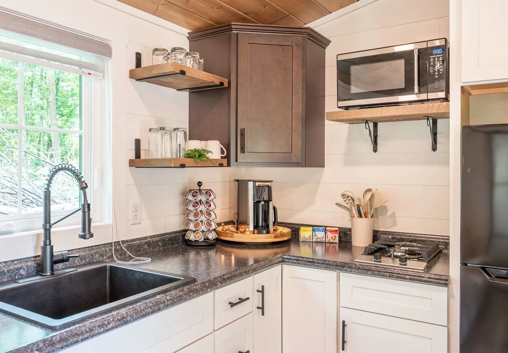 modular home hanging corner cabinet