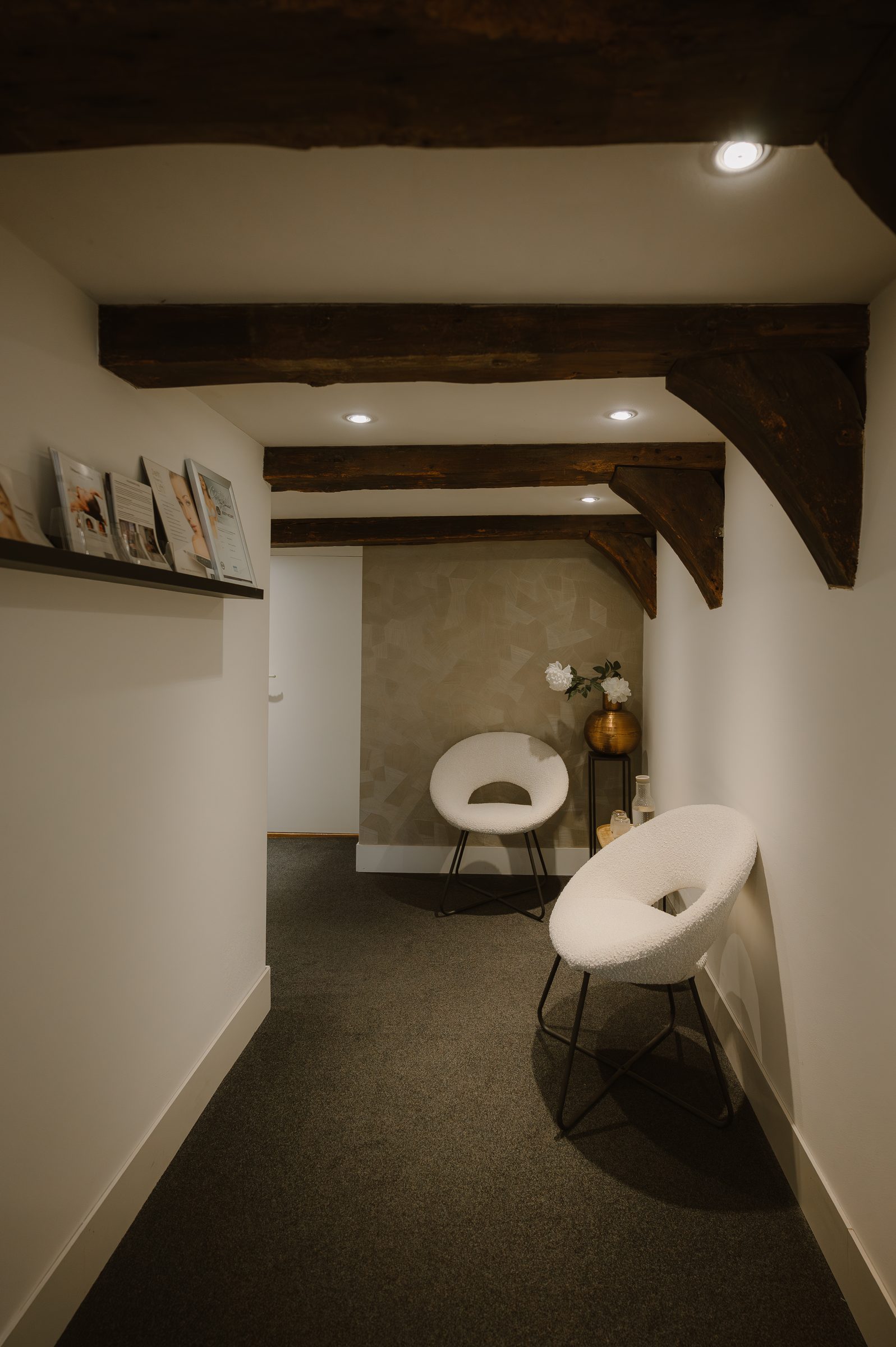 wachtruimte van SKIINS Clinic