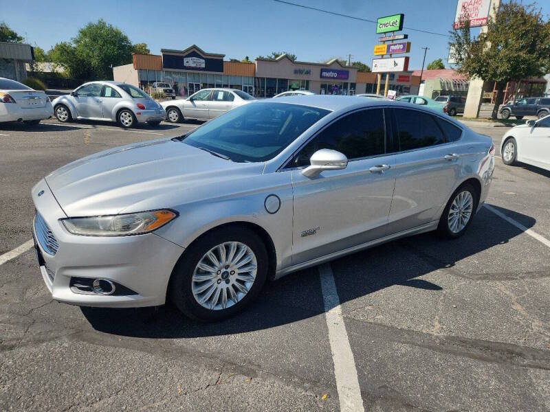 2014 Ford Fusion Energi SE